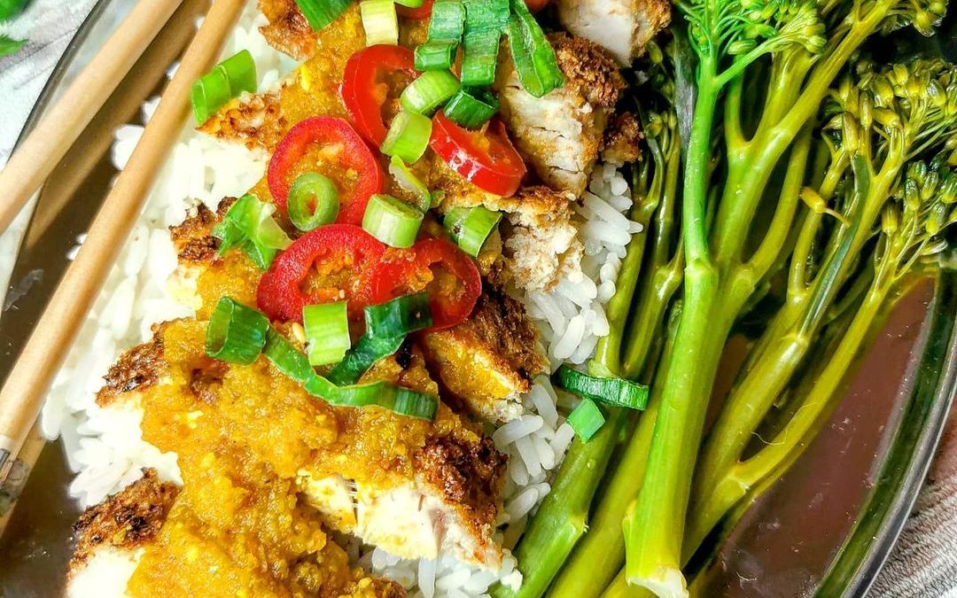 Chicken Katsu Curry by Lindsey Duffy @slimming.gym.and.gin